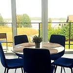 Daire Zlote Sady Na Mazurach Z Widokiem Na Jezioro Mikołajki