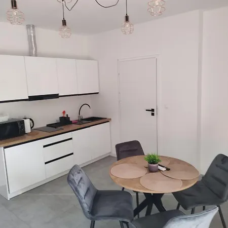 Apartman Zlote Sady Na Mazurach Z Widokiem Na Jezioro *