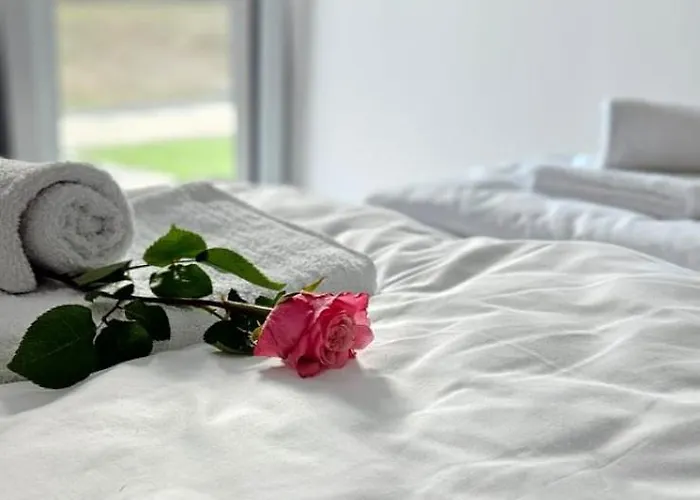 Zlote Sady Na Mazurach Z Widokiem Na Jezioro Mikolajki (Mragowo)