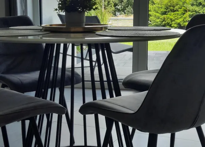 Zlote Sady Na Mazurach Z Widokiem Na Jezioro