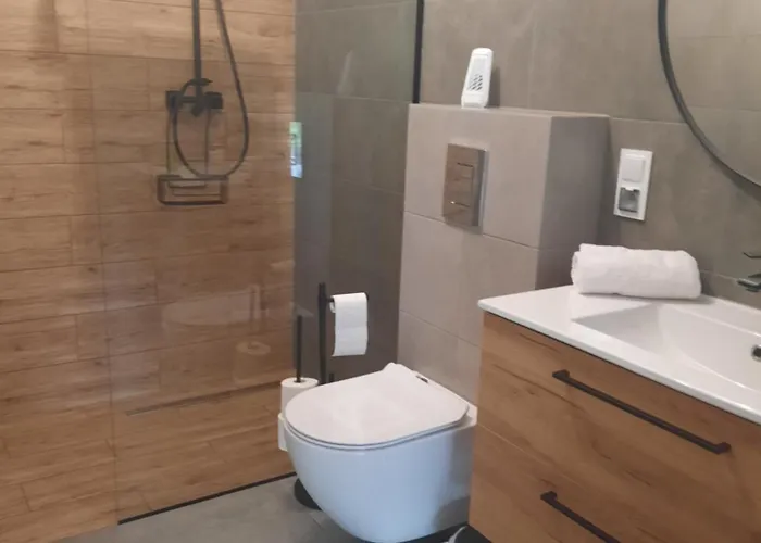 Zlote Sady Na Mazurach Z Widokiem Na Jezioro * Mikolajki (Mragowo)